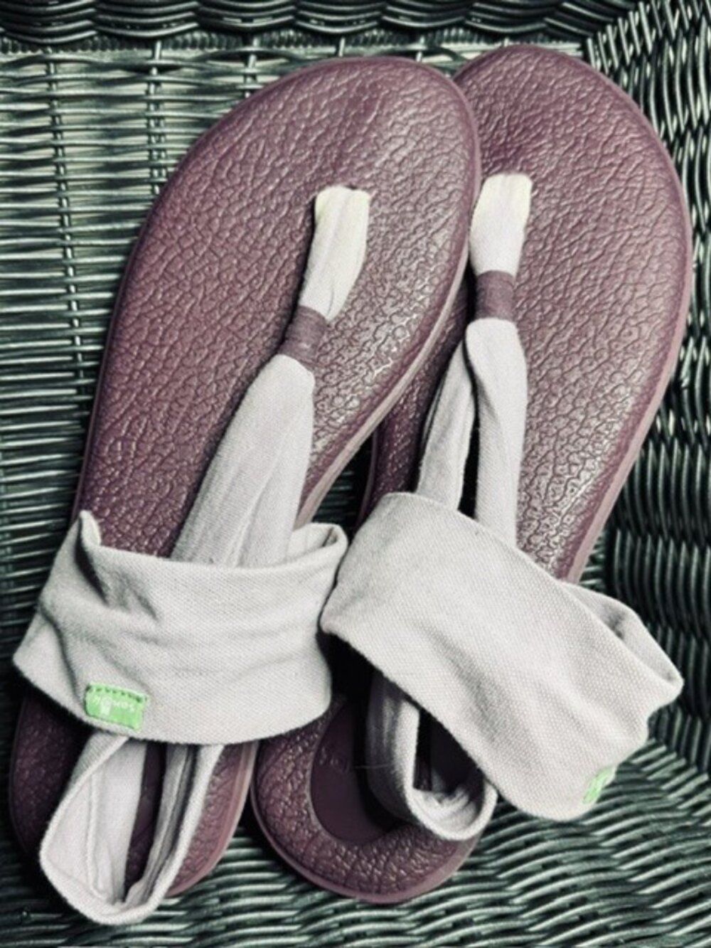 Women’s Yoga Sling Sandals, Size 11